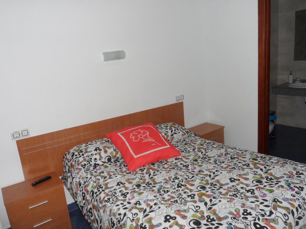 Hostal Via Del Caminante Madrigalejo Екстер'єр фото