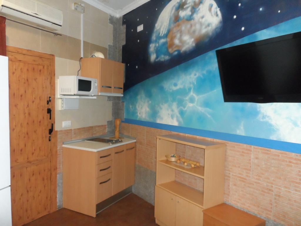 Hostal Via Del Caminante Madrigalejo Екстер'єр фото
