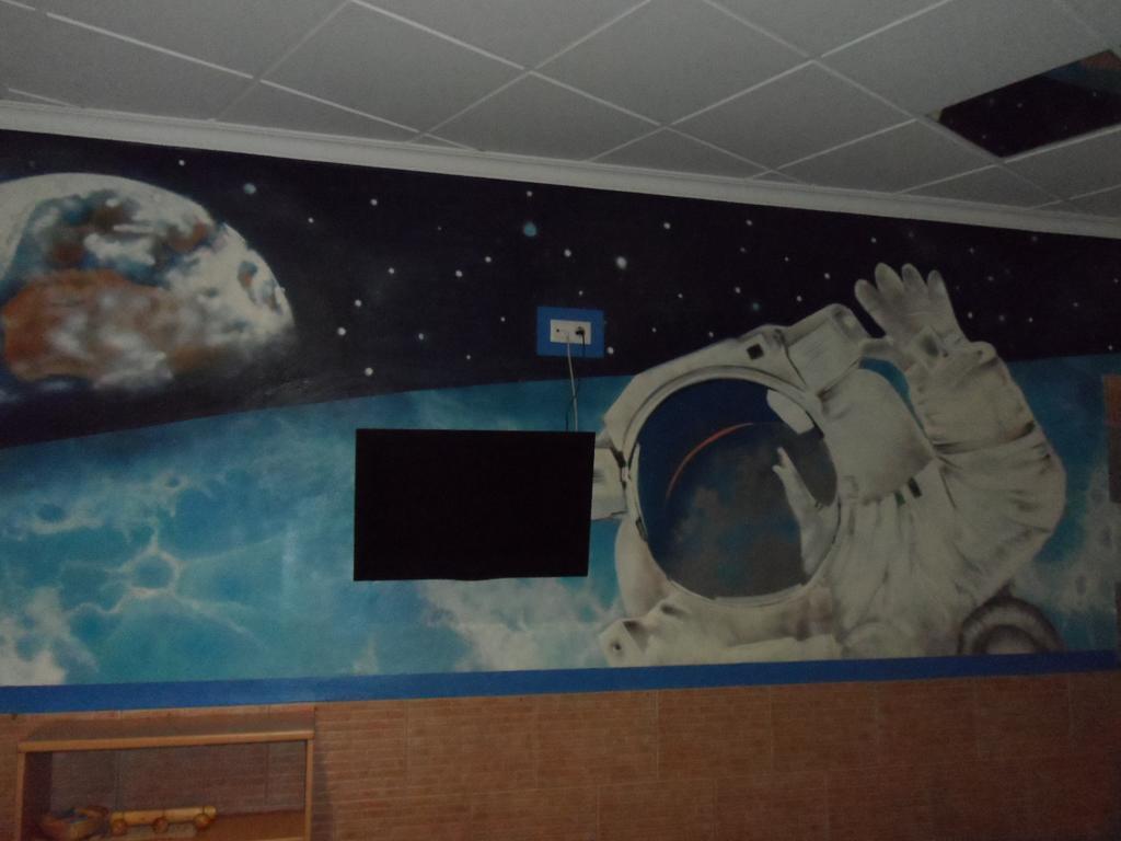 Hostal Via Del Caminante Madrigalejo Екстер'єр фото