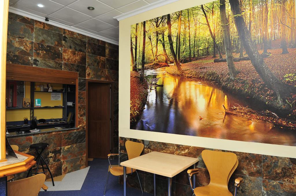 Hostal Via Del Caminante Madrigalejo Екстер'єр фото
